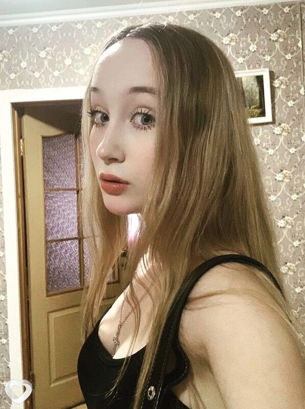 Аня, 21, Москве — анкета №1542155
