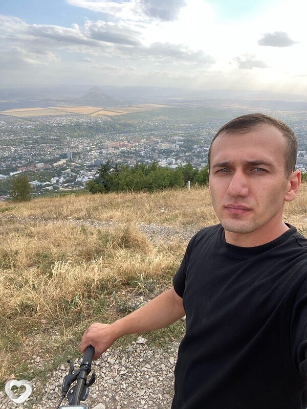 Артур, 28, Черкесске — анкета №1542248