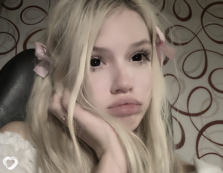 Кристина, 20, Саратове — анкета №1542891