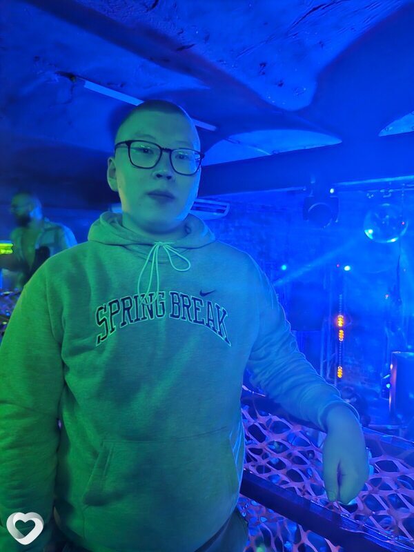 Алексей, 20, Красноярске — анкета №1543296