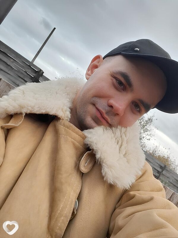 Михаил, 31, Красноярске — анкета №1543385