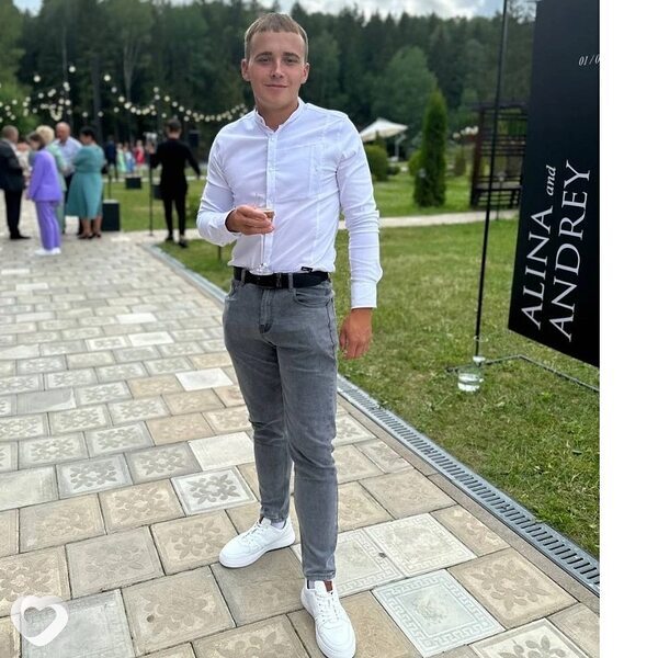 Евгений, 29, Глубоком — анкета №1543836