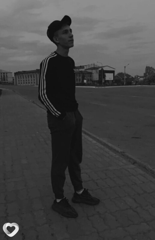 Кирилл, 22, Казани — анкета №1543925