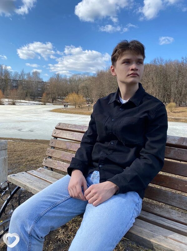 Антон, 23, Москве — анкета №1544117