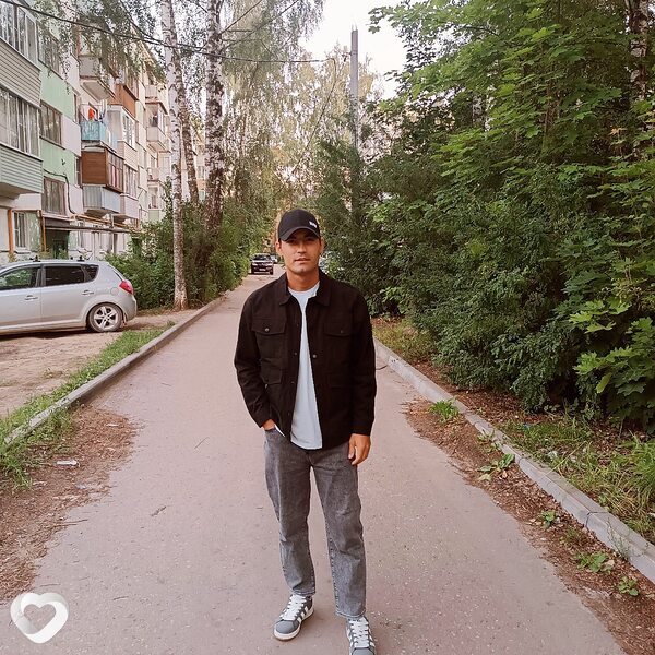 Барис, 26, Александрове — анкета №1544446