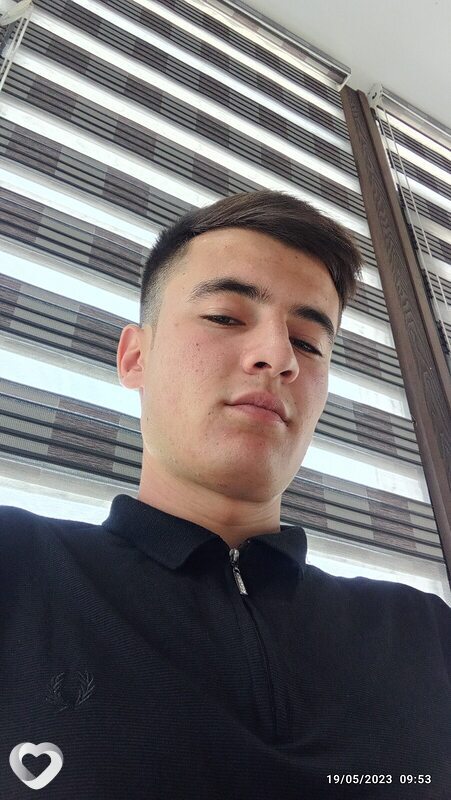 Oleg, 23, Санкт-Петербурге — анкета №1544832