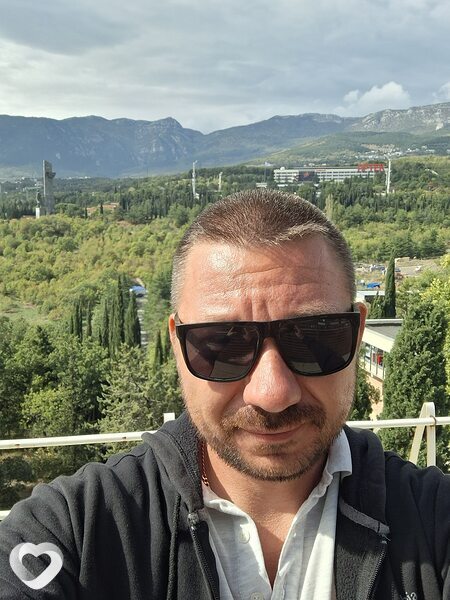 Артур, 38, Ялте — анкета №1545145