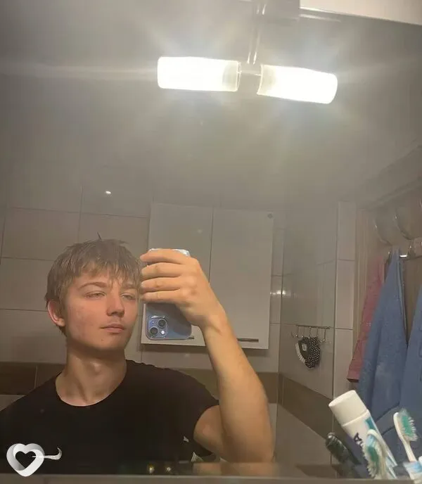 Саша, 24, Бийске — анкета №1545300