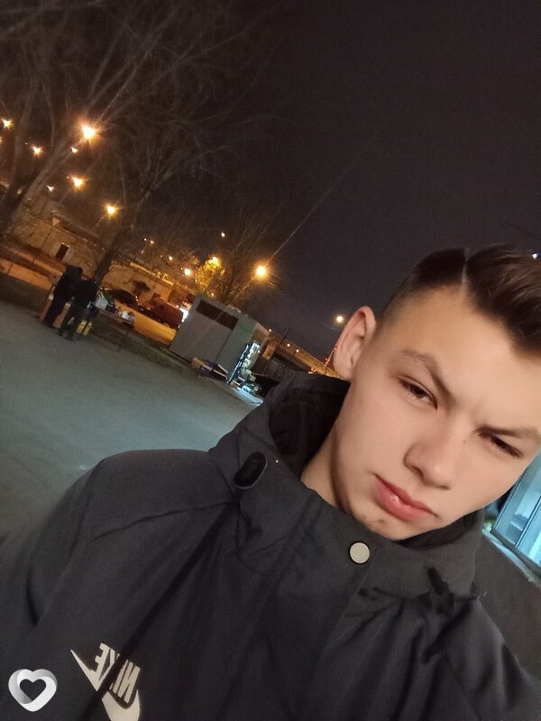 Андрей, 20, Екатеринбурге — анкета №1546498