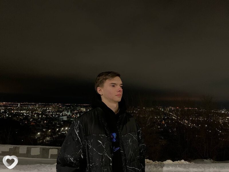 Андрей, 22, Москве — анкета №1546627