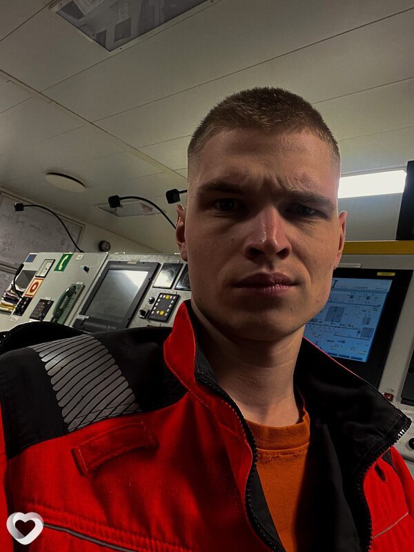 Даннил, 22, Санкт-Петербурге — анкета №1546658