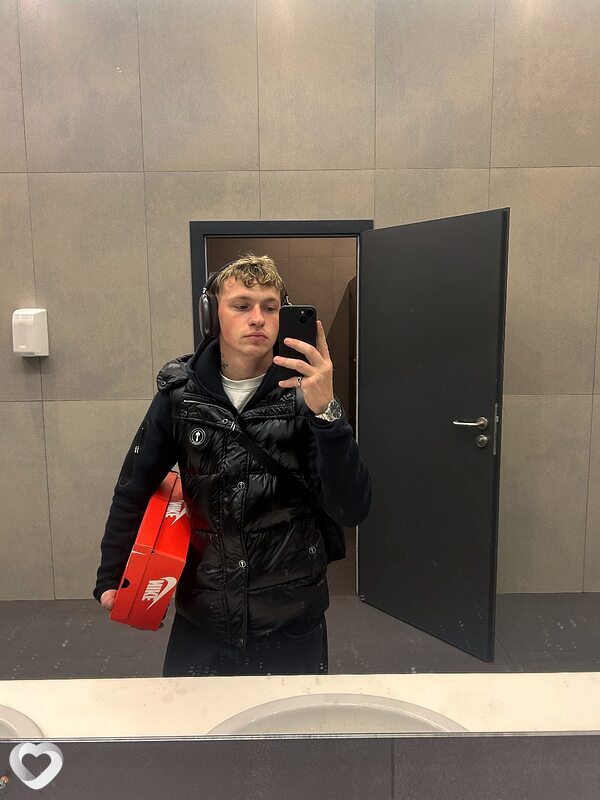 Павел, 24, Минске — анкета №1547799