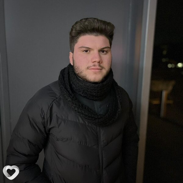 Adrian, 23, Lieşti — анкета №1548228