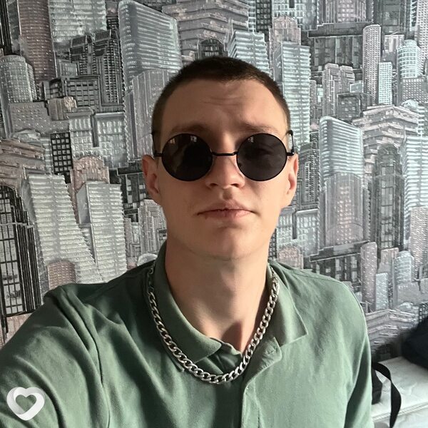 Саша, 21, Калуге — анкета №1548938