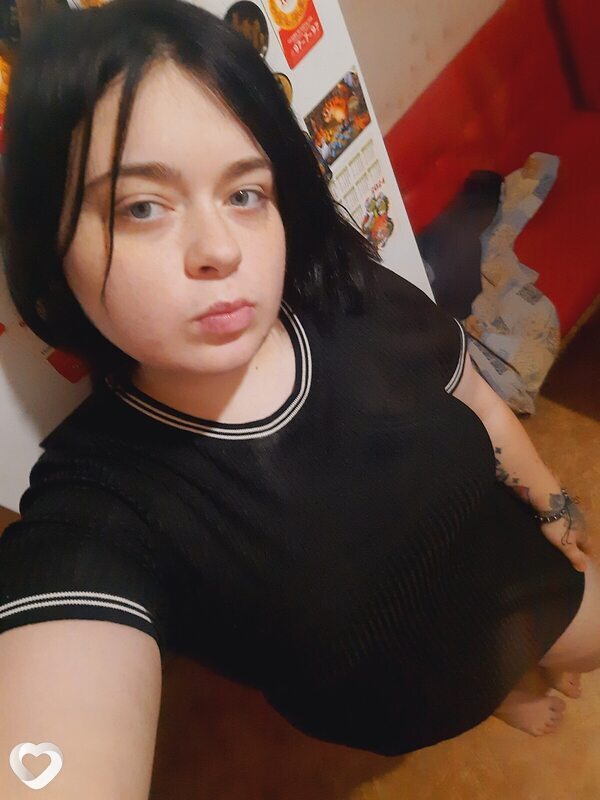 Евгения, 23, Новомосковске — анкета №1549250