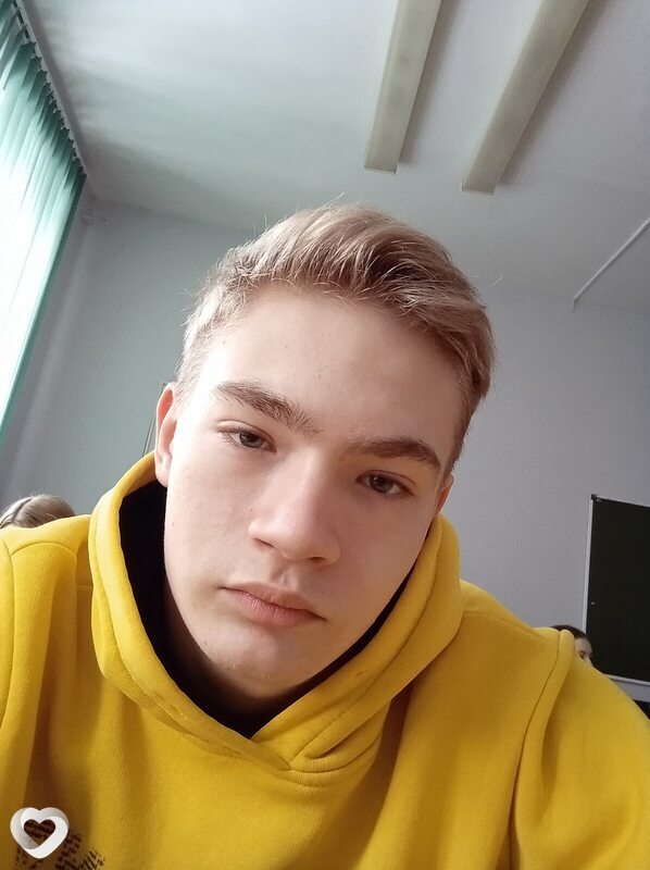 Даня, 22, Омске — анкета №1549610