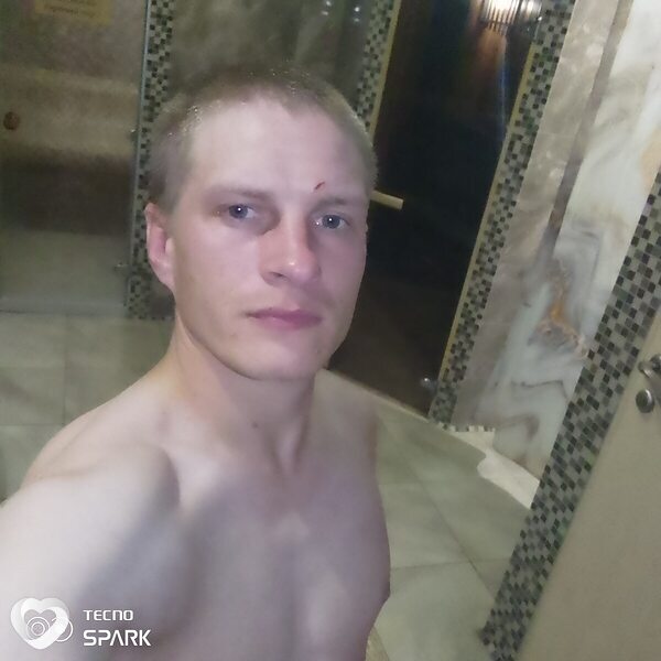 Олег, 32, Кирове — анкета №1549898