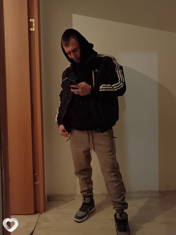 Виталий, 25, Якутске — анкета №1549790