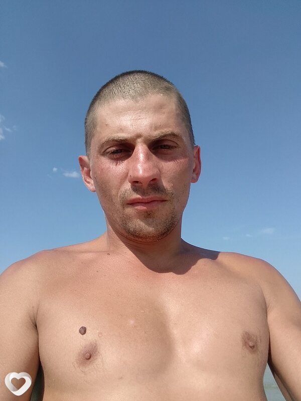 Максим, 30, Армянске — анкета №1550074