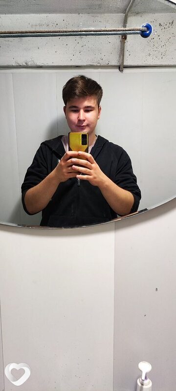 Иван, 21, Москве — анкета №1550521
