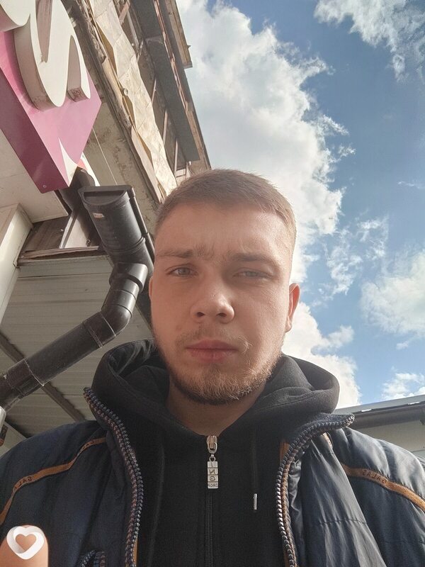 Илья, 24, Луганске — анкета №1550979