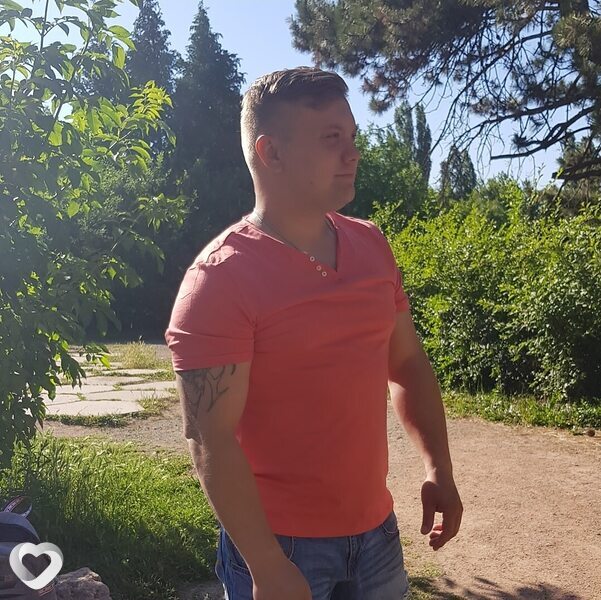 Антон, 32, Алчевске — анкета №1551772