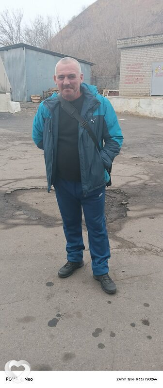Анатолий, 52, Снежном — анкета №1551883