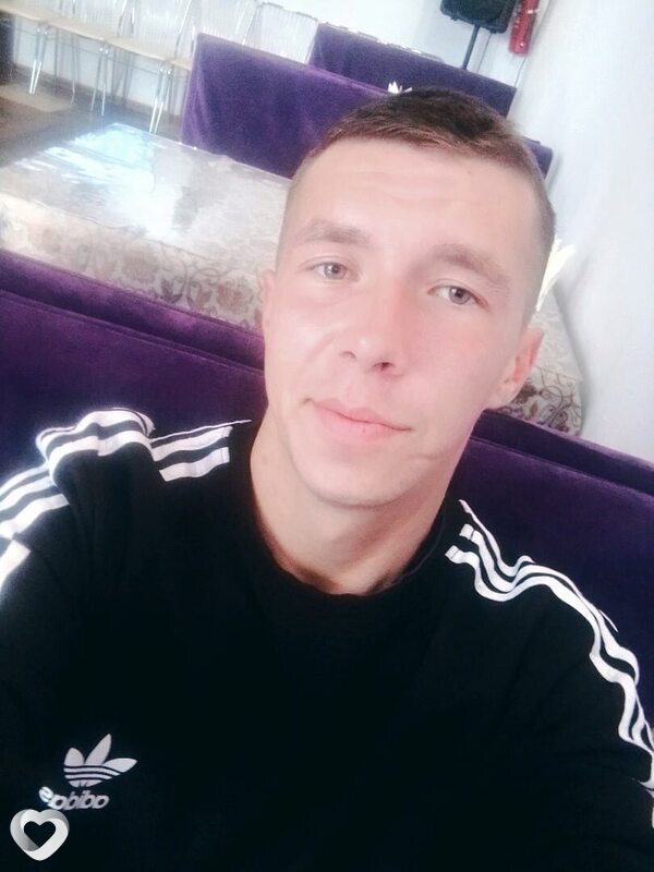 Роман, 26, Кирове — анкета №1552733