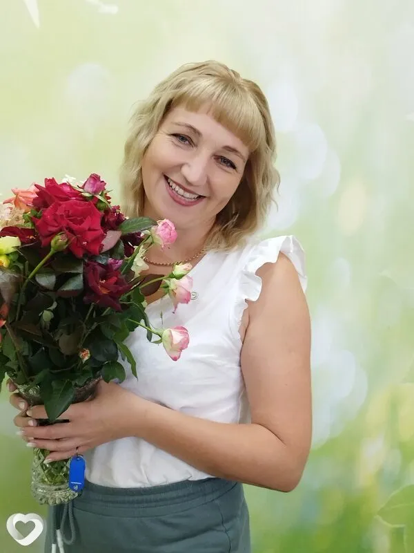Елена, 43, Бийске — анкета №1553230
