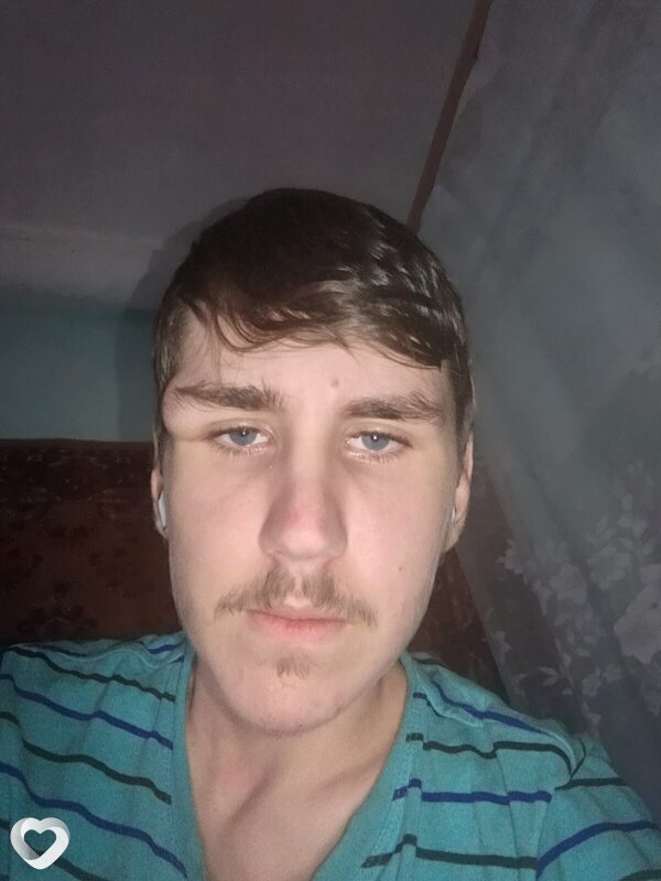 Матвей, 20, Таганроге — анкета №1553121