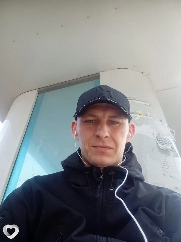 Сергей Лазуткин, 33, Алейске — анкета №1554083