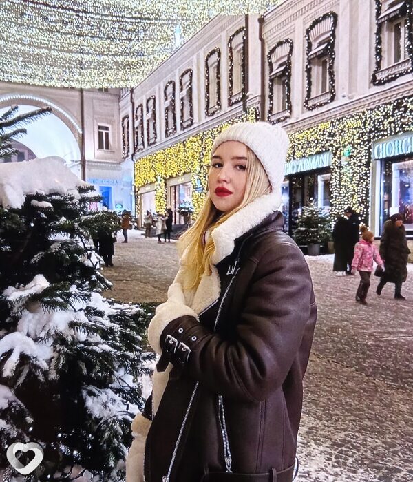 Лена, 25, Москве — анкета №1554493