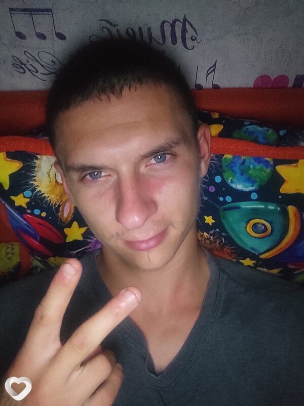 Дмитрий, 22, Бресте — анкета №1554962