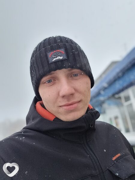 Влад, 27, Усолье-Сибирское — анкета №1555383