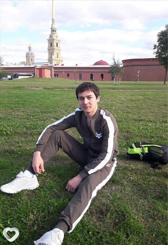 Ислом, Санкт-Петербург