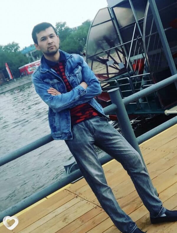 Азиз, 26, Москве — анкета №1556408