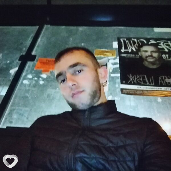 Алишер, 26, Красноярске — анкета №1556711