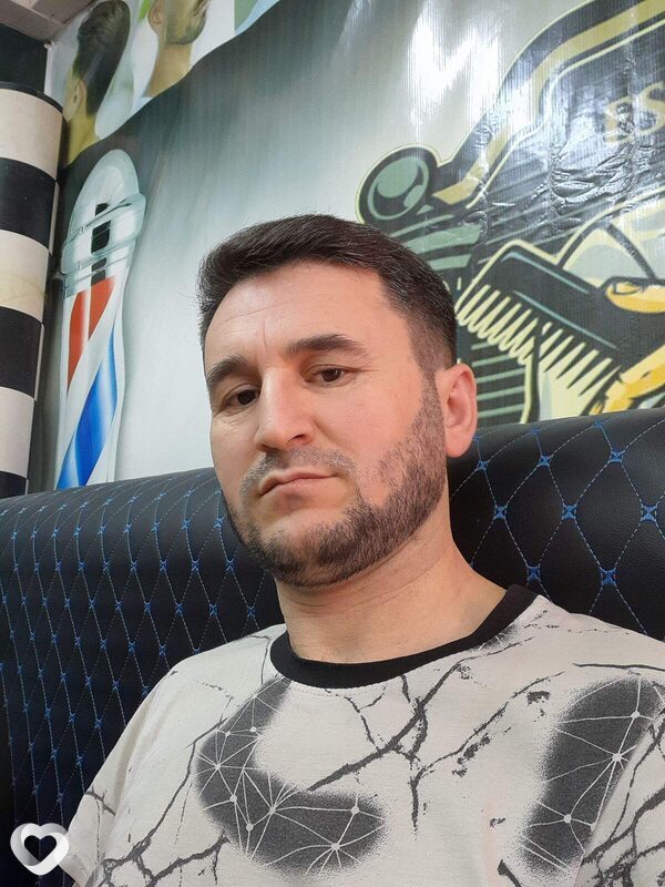 Михаил, 30, Барнауле — анкета №1557350