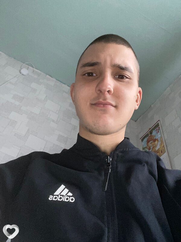 Захар Пушкарев, 20, Ирбите — анкета №1557431