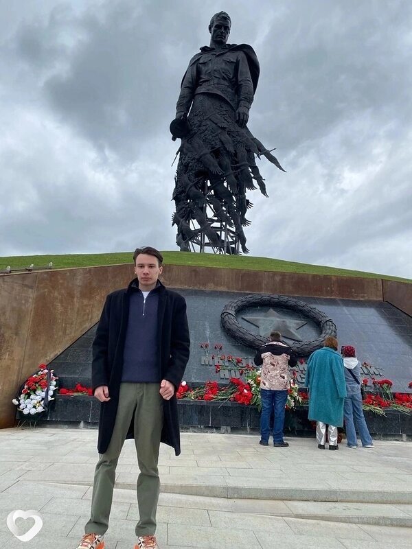 Виктор, 27, Кореновске — анкета №1558094