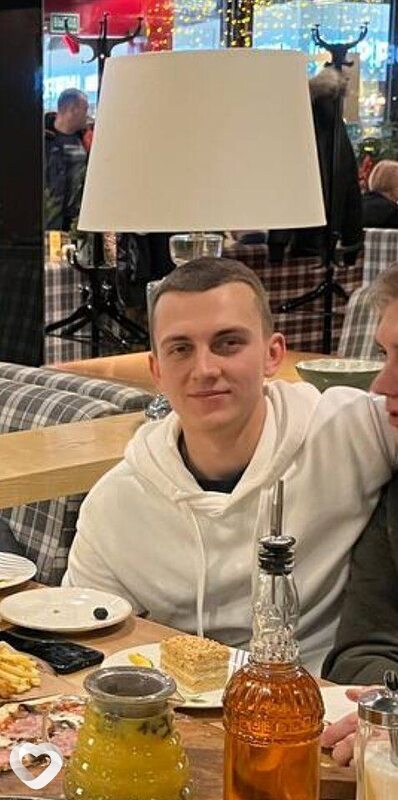 Александр, 23, Самаре — анкета №1559830