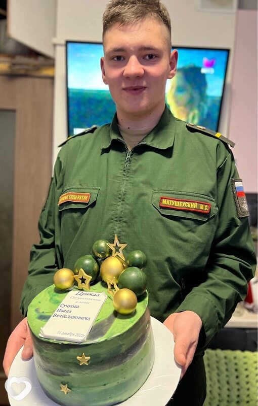 Иван, 24, Москве — анкета №1559376