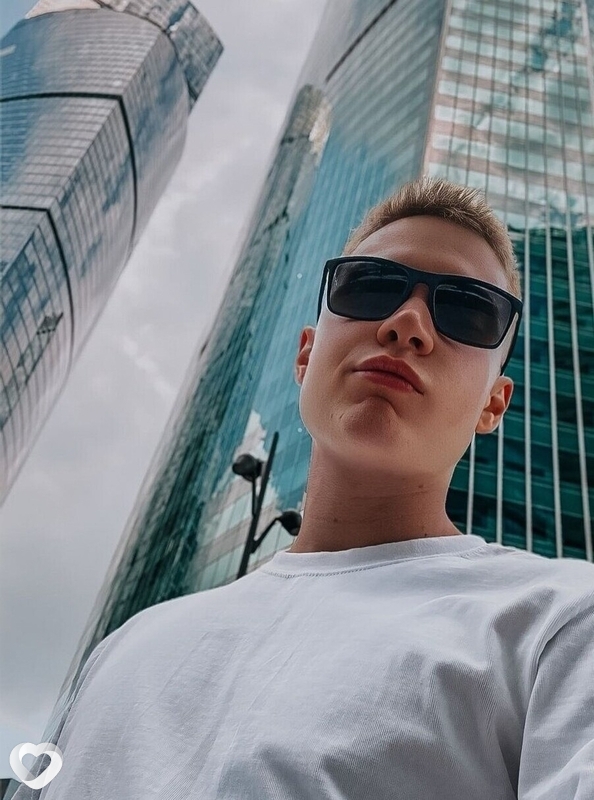 Дима, 23, Новосибирске — анкета №1559908