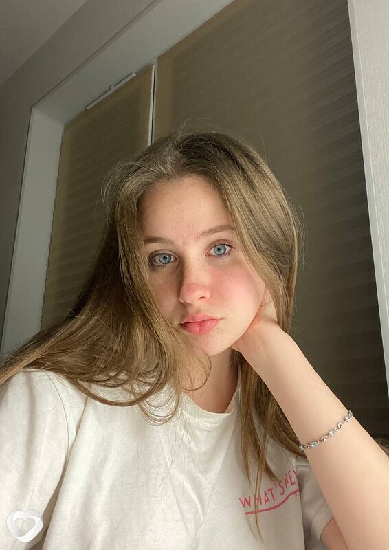 Полина, 24, Москве — анкета №1560427