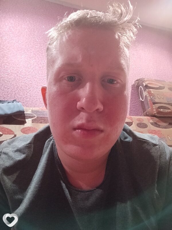 Артём, 21, Сарапуле — анкета №1559896
