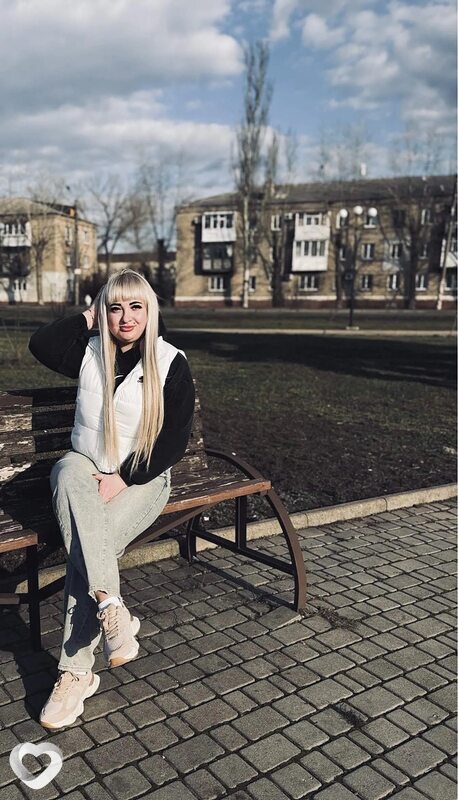 Виктория, 23, Свердловске — анкета №1561424