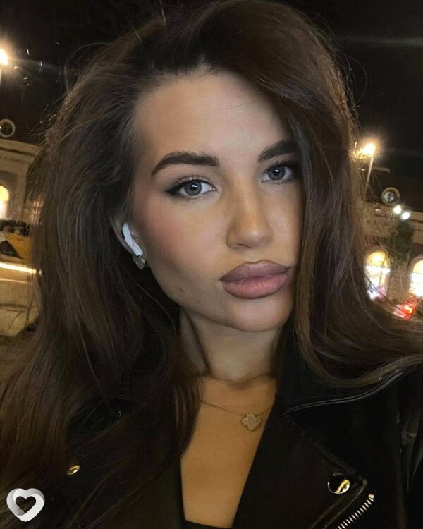 Ульяна, 27, Ярославле — анкета №1560967