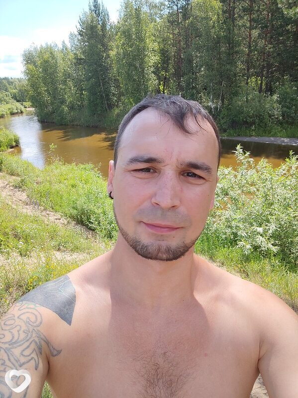 Артём, 34, Барнауле — анкета №1561048