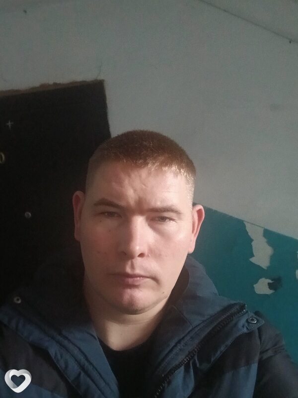 Александр, 31, Льгове — анкета №1561002