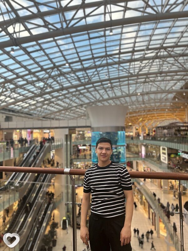 Дамир, 21, Москве — анкета №1561290
